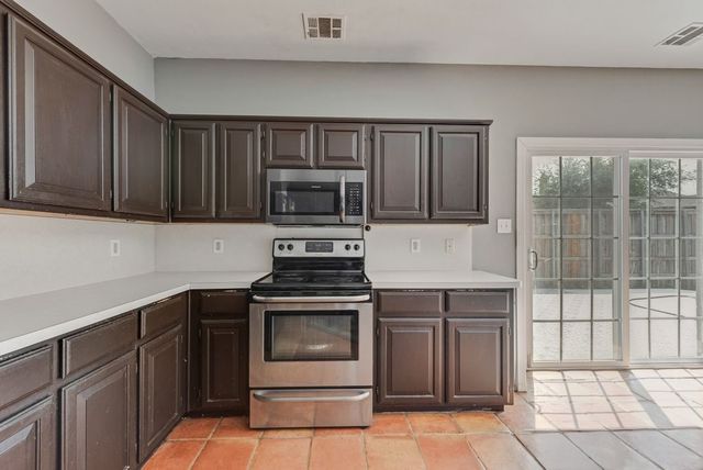 4009 Eisenhower Street, Carrollton, TX 75007