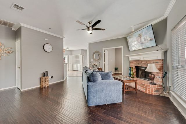 4009 Eisenhower Street, Carrollton, TX 75007