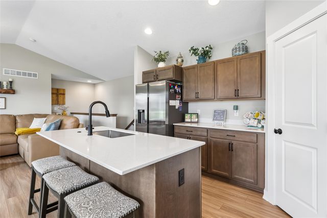 5641 Leyden Avenue, Des Moines, IA 50317