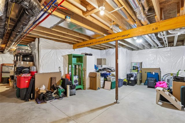 5641 Leyden Avenue, Des Moines, IA 50317