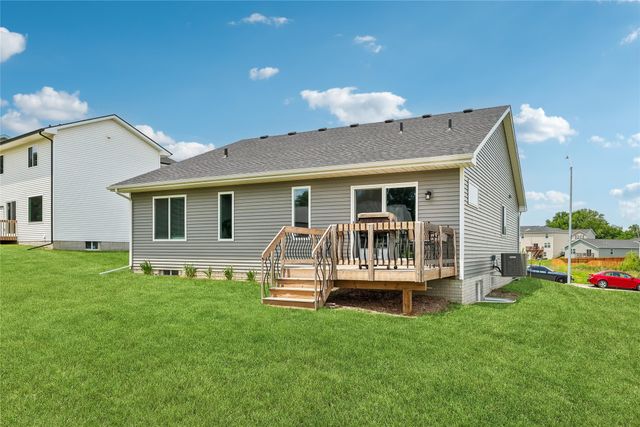 5641 Leyden Avenue, Des Moines, IA 50317