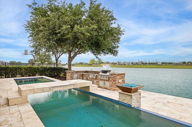 38 Enclave Manor Drive, Sugar Land, TX 77479