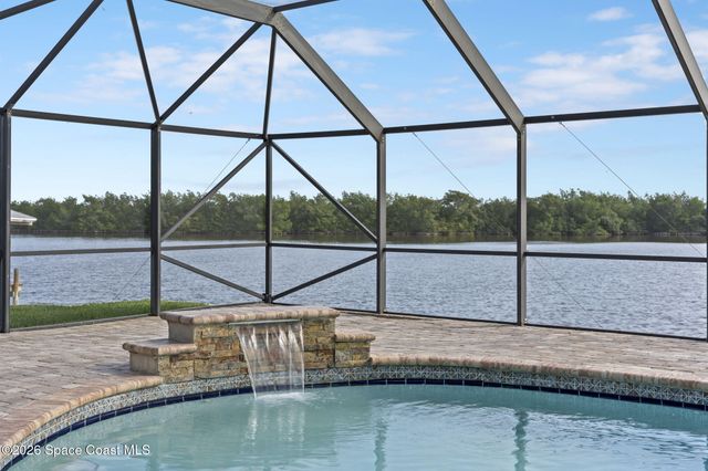 1470 Sykes Creek Drive, Merritt Island, FL 32953