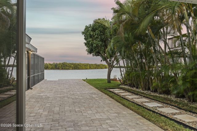 1470 Sykes Creek Drive, Merritt Island, FL 32953