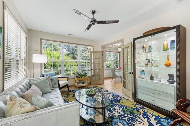 242 Harbor Drive E, Lexington, NC 27292