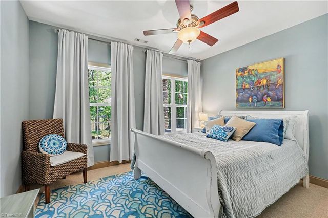 242 Harbor Drive E, Lexington, NC 27292