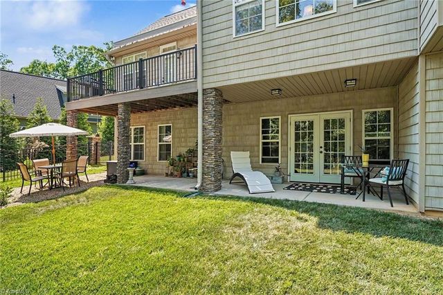 242 Harbor Drive E, Lexington, NC 27292