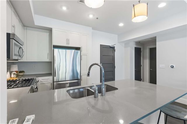 1100 Howell Mill Road NW 204, Atlanta, GA 30318