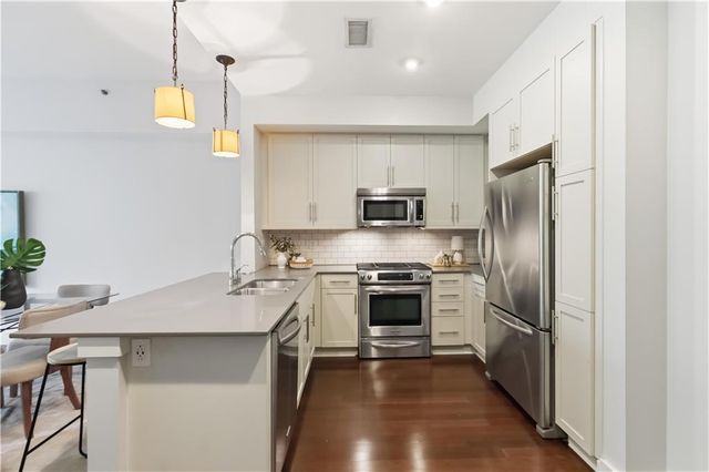 1100 Howell Mill Road NW 204, Atlanta, GA 30318