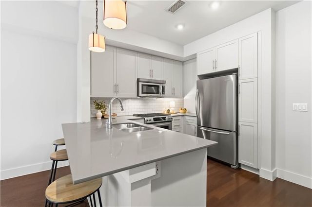 1100 Howell Mill Road NW 204, Atlanta, GA 30318