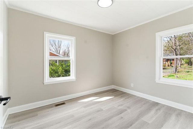 1412 Tarleton Avenue, Burlington, NC 27215