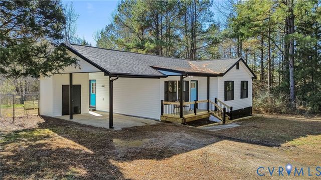 13215 Scotts Rd, Dewitt, VA 23840