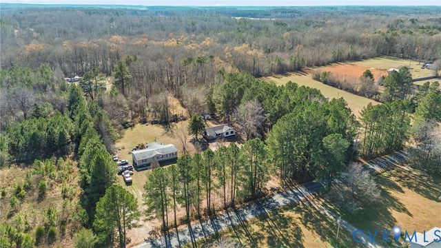 13215 Scotts Rd, Dewitt, VA 23840