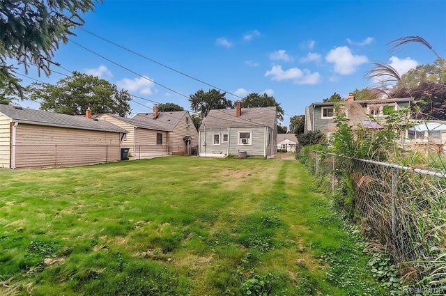 1206 BAUMAN Avenue, Royal Oak, MI 48073