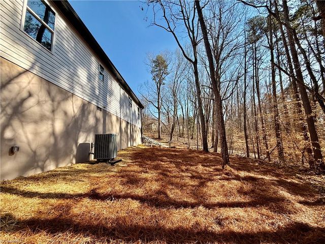 2396 Burkhart Road, Lexington, NC 27292