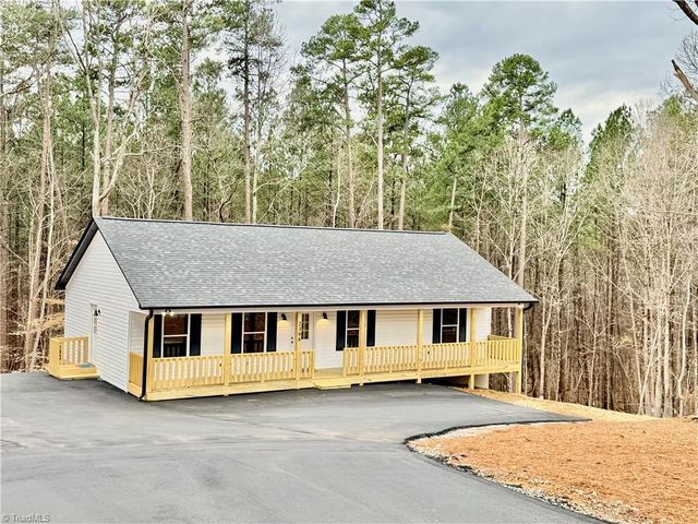 2396 Burkhart Road, Lexington, NC 27292