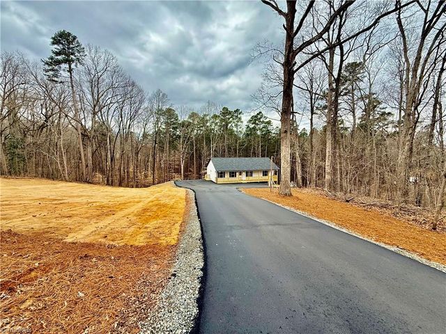 2396 Burkhart Road, Lexington, NC 27292