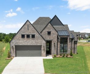 5303 E 126th Street S, Bixby, OK 74008