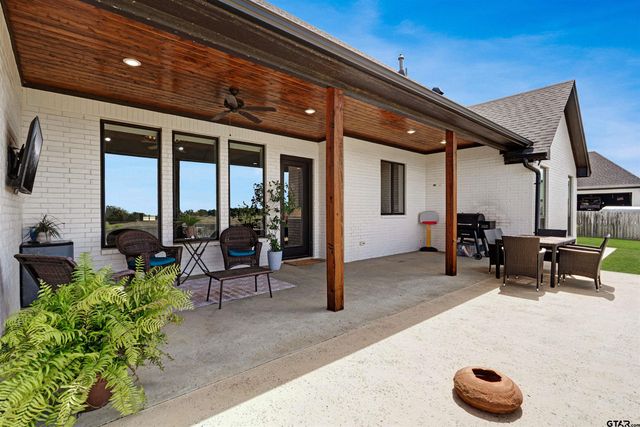 318 Zebra Way, Bullard, TX 75757