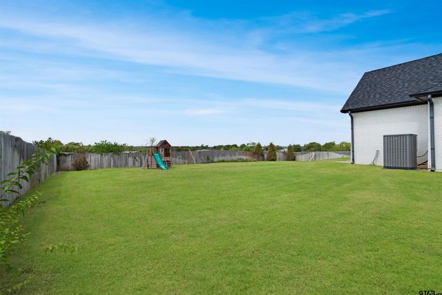318 Zebra Way, Bullard, TX 75757
