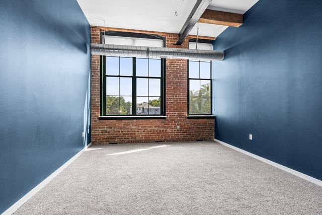 160 Fremont St 308, Worcester, MA 01603
