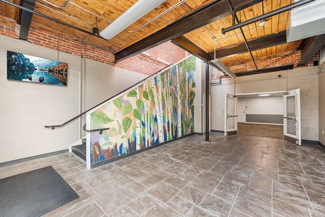 160 Fremont St 308, Worcester, MA 01603