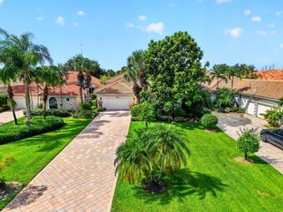 10694 Greenbriar Villa Drive, Lake Worth, FL 33449