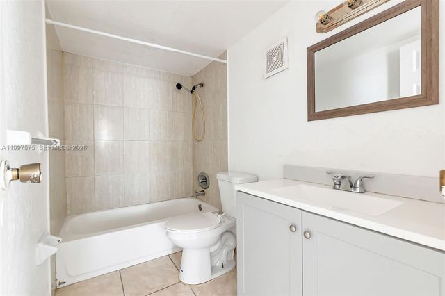 1798 NW 55th Avenue 202, Lauderhill, FL 33313