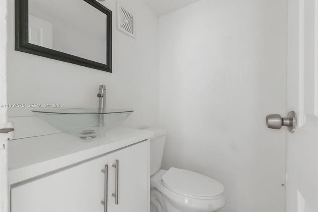 1798 NW 55th Avenue 202, Lauderhill, FL 33313