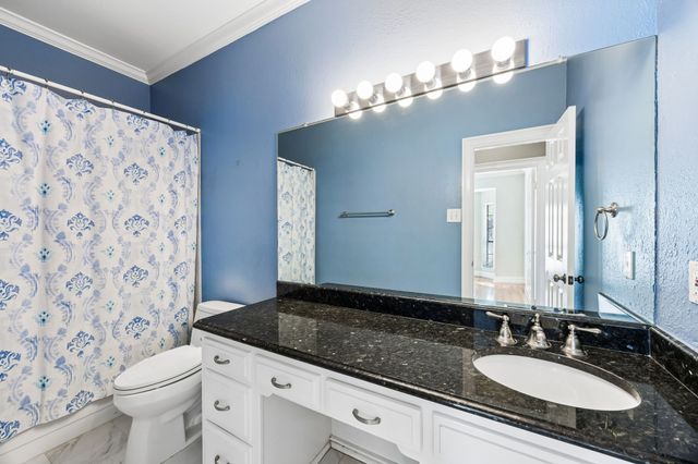 7055 Inwood Road, Dallas, TX 75209