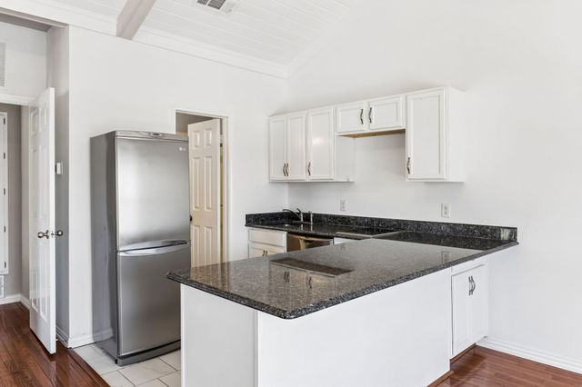 7055 Inwood Road, Dallas, TX 75209