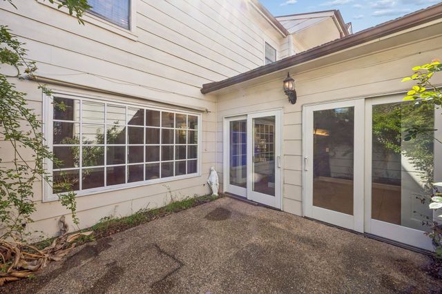 7055 Inwood Road, Dallas, TX 75209