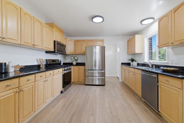 407 Lawndale Avenue, Campbell, CA 95008