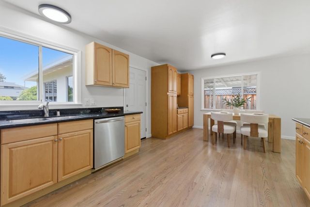 407 Lawndale Avenue, Campbell, CA 95008