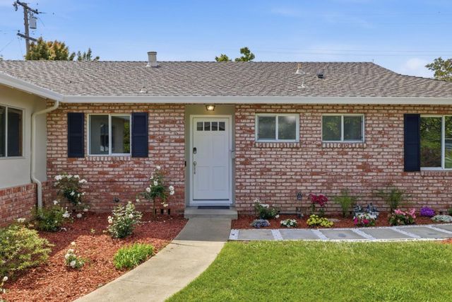 407 Lawndale Avenue, Campbell, CA 95008