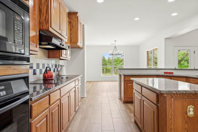 12101 Hanging Valley DR, Austin, TX 78726