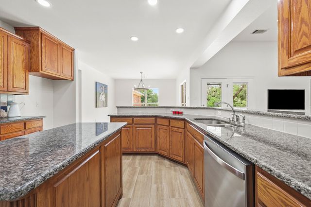 12101 Hanging Valley DR, Austin, TX 78726