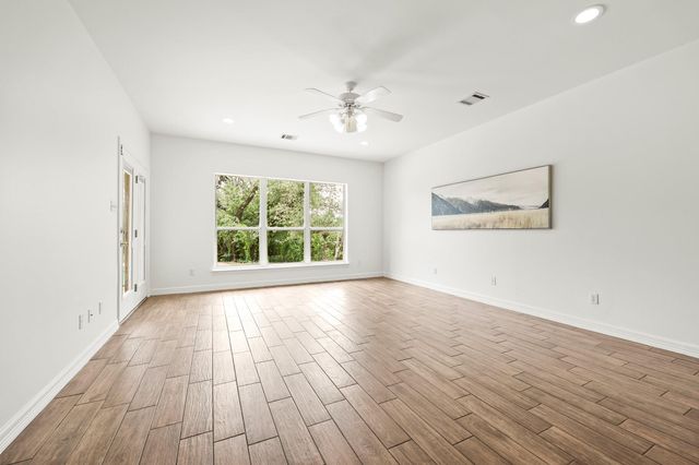 12101 Hanging Valley DR, Austin, TX 78726