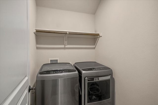 6300 SUDBURY Lane, Mesquite, TX 75181