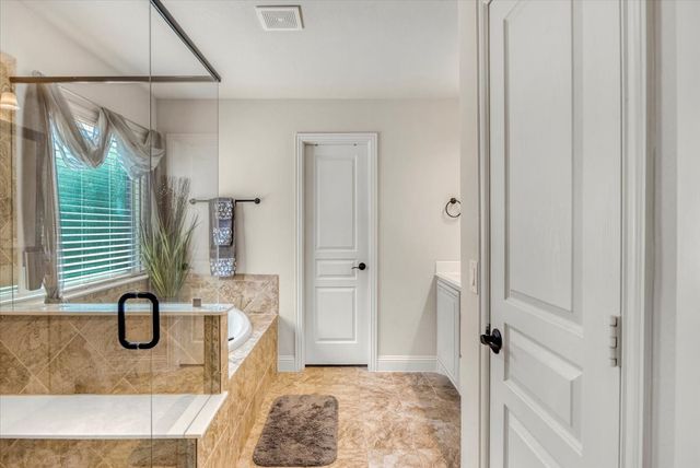 6300 SUDBURY Lane, Mesquite, TX 75181