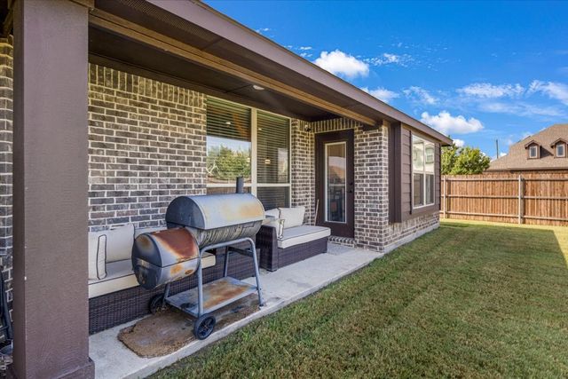 6300 SUDBURY Lane, Mesquite, TX 75181