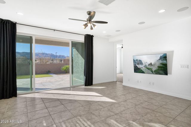 1313 E GLASS Lane, Phoenix, AZ 85042