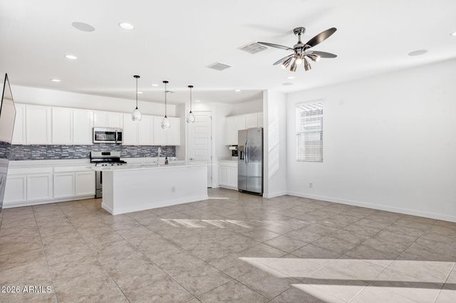 1313 E GLASS Lane, Phoenix, AZ 85042