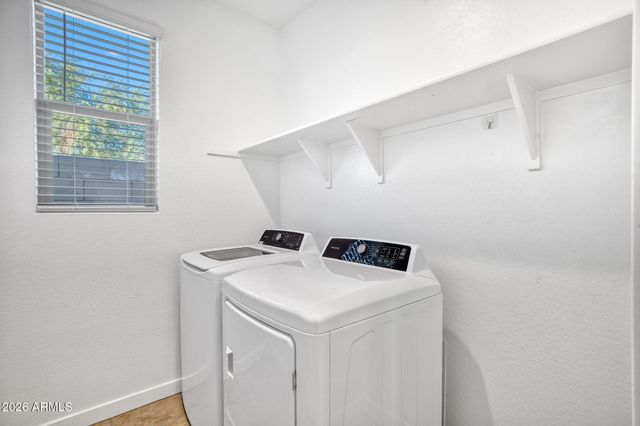 1313 E GLASS Lane, Phoenix, AZ 85042