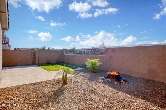1313 E GLASS Lane, Phoenix, AZ 85042