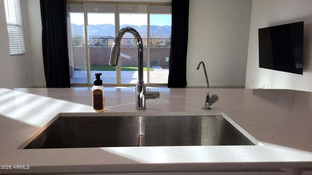 1313 E GLASS Lane, Phoenix, AZ 85042