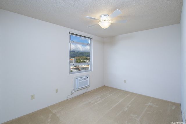1315 Kalakaua Avenue 1911, Honolulu, HI 96826
