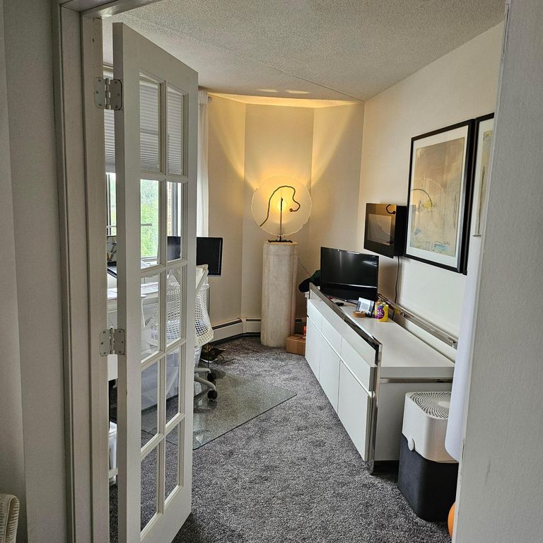 2601 Kenzie Terrace 519, Minneapolis, MN 55418 — photo 4