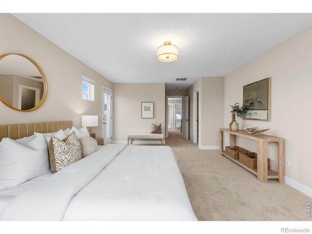 653 Grandview Mdws Drive, Longmont, CO 80503