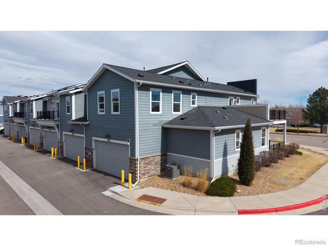 653 Grandview Mdws Drive, Longmont, CO 80503